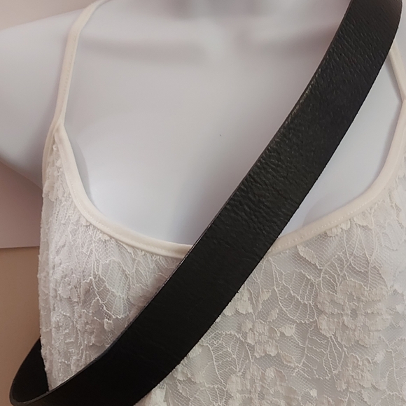 Peace Symbol Buckle on Black Leather Belt - Picture 2 of 4